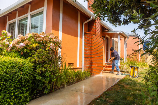 Fence Pressure Washing in Greenville, SC